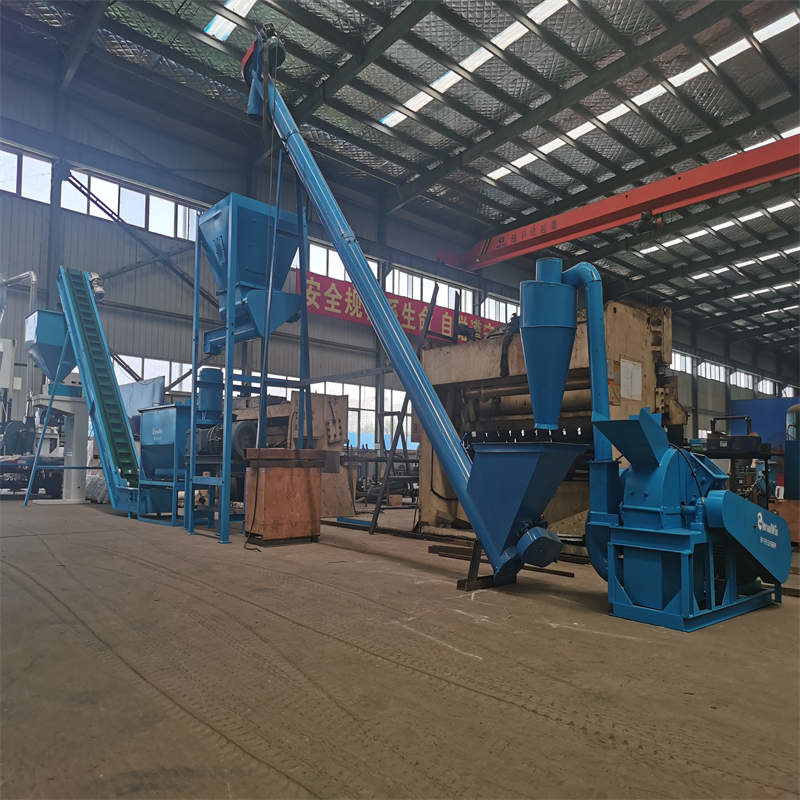 Dòng sản xuất hạt gỗ 118KW 1000-2000kg/H 2000*500*600cm Tủ điều khiển điện