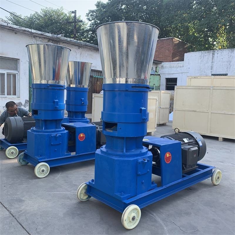 Máy chế biến thức ăn gia cầm có công suất cao 1-1.5t / H