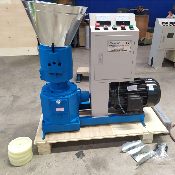 Máy sản xuất hạt thức ăn cho động vật với công suất 200-1200 kg/giờ