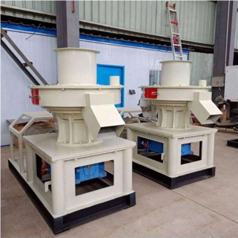 Hiệu quả Máy Briquetting Biomass cho gỗ rơm Briquettes rơm cưa với 200-500kg / h Công suất và 18,5kw