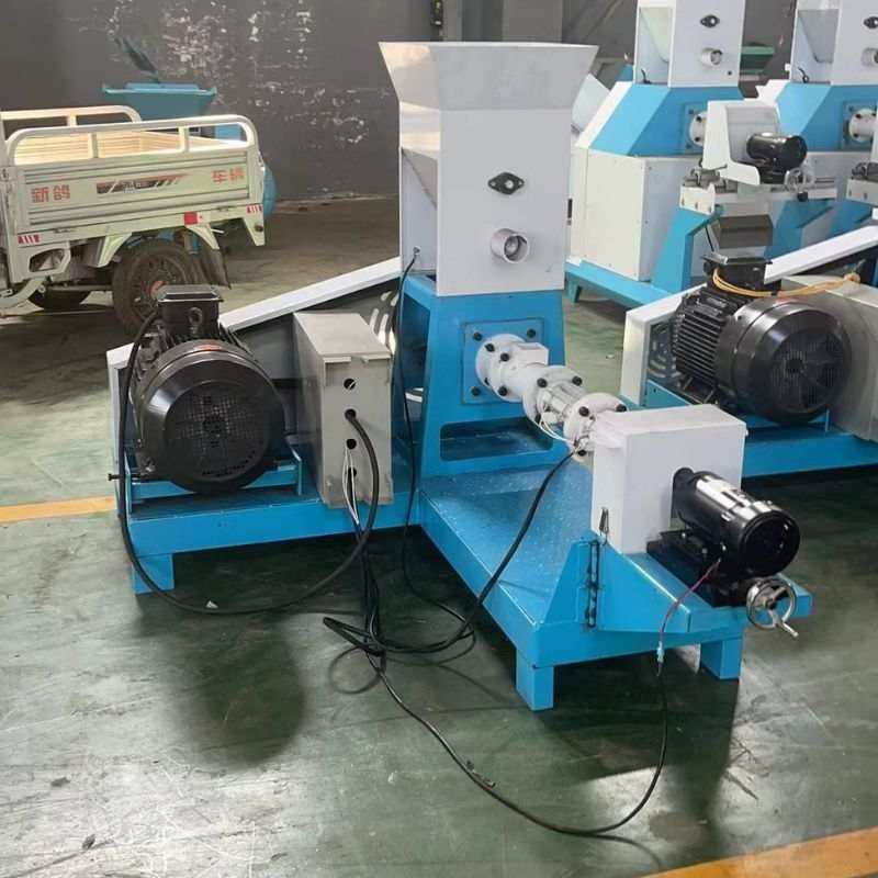 Máy xả thức ăn cá loại khô bằng hơi nước điện với công suất ba giai đoạn và công suất 50-2000kg/h