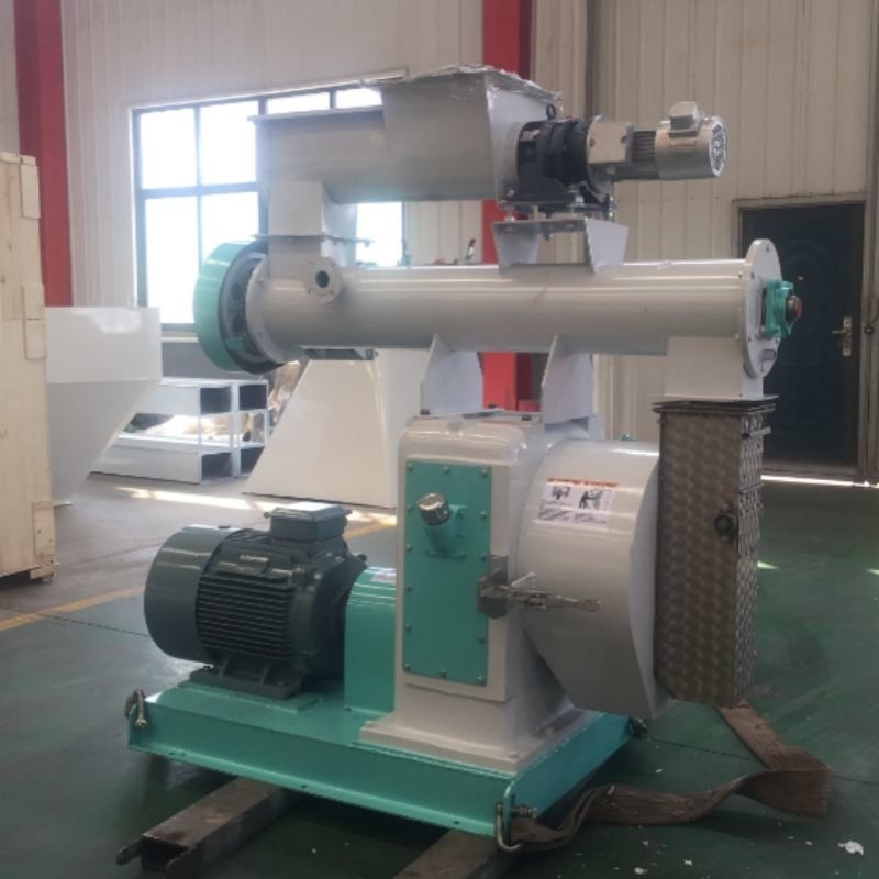 1-1.5 T/H Feed Pellet Maker Ring Die Horizontal Granulator Trong nhà máy chăn nuôi