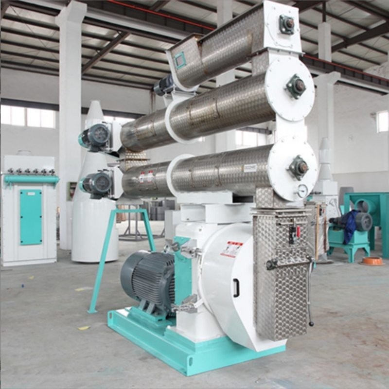 2-4 T / H Ring Die Feed Pellet Mill với máy điều hòa duy nhất