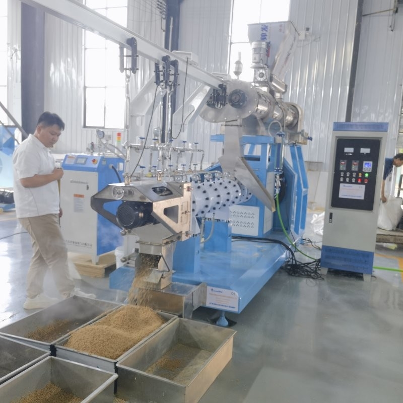 1t/h Capacity CE SGS Floating Fish Tilapia Feed Pellet Extruder Machine With Steam Conditioner Máy xả hạt với máy điều hòa hơi nước