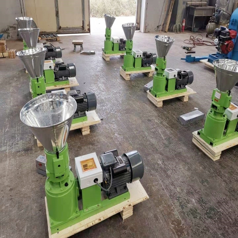 Máy sản xuất hạt thức ăn quy mô nhỏ 4KW Động cơ loại điện Máy xay thức ăn động vật