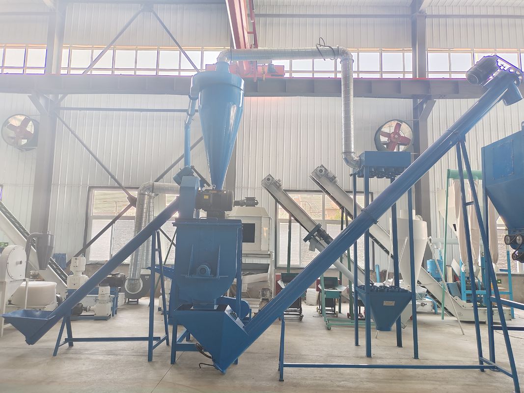 Dây chuyền tạo viên thức ăn chăn nuôi tùy chỉnh với hướng dẫn lắp đặt của kỹ sư và nguồn điện 380V/50Hz/3Phase