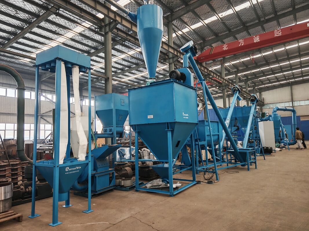 Dây chuyền tạo viên thức ăn chăn nuôi tùy chỉnh với hướng dẫn lắp đặt của kỹ sư và nguồn điện 380V/50Hz/3Phase