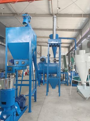 Dây chuyền tạo viên thức ăn chăn nuôi tùy chỉnh với hướng dẫn lắp đặt của kỹ sư và nguồn điện 380V/50Hz/3Phase